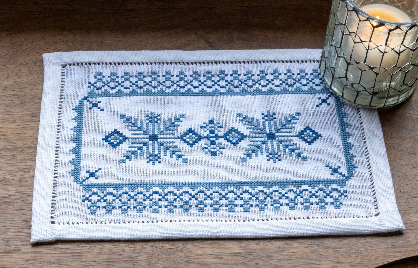 Scandinavian Stars BitKit Cross Stitch Kit - Avlea Folk Embroidery