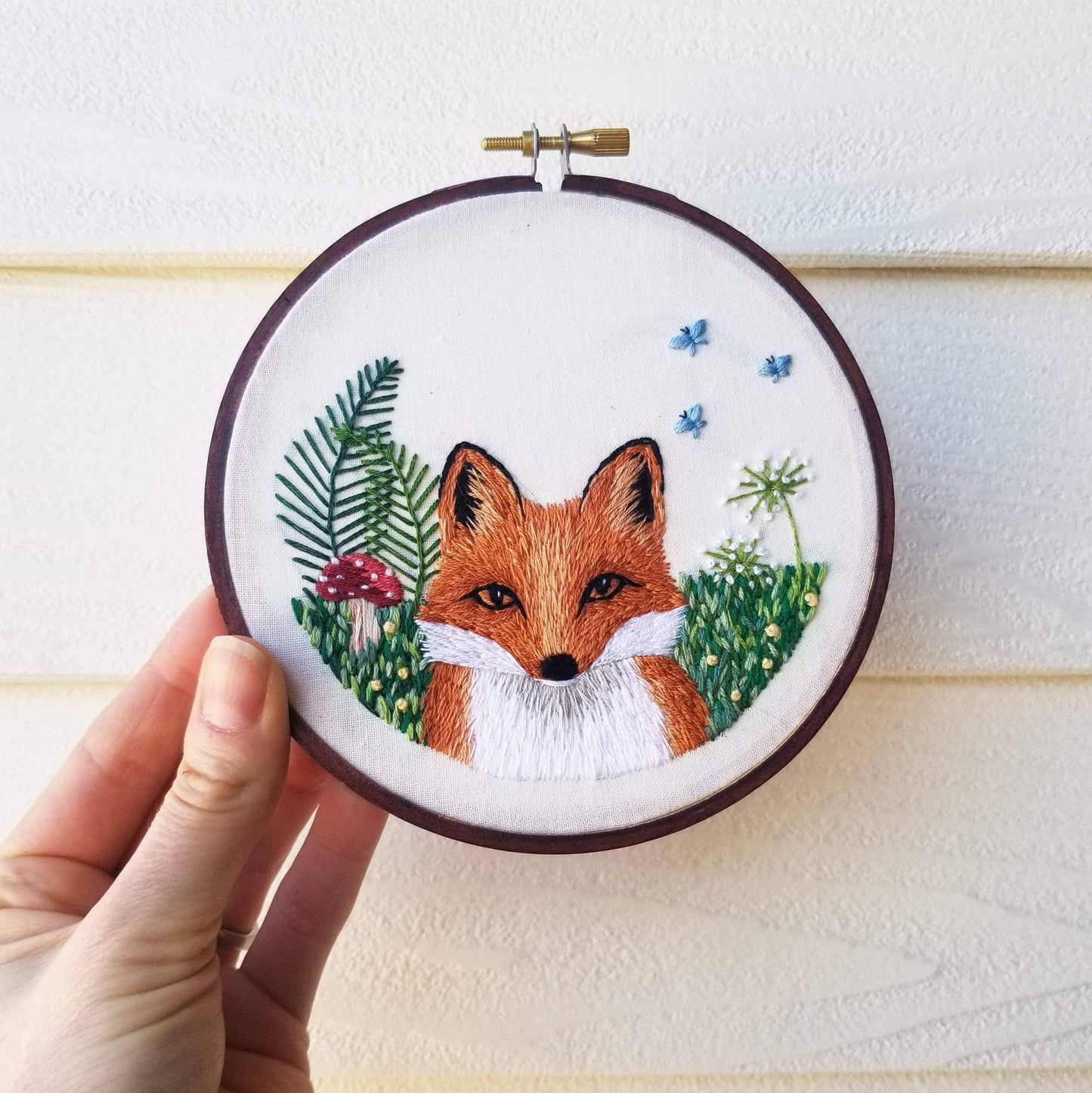 Red Fox Embroidery Kit - Jessica Long