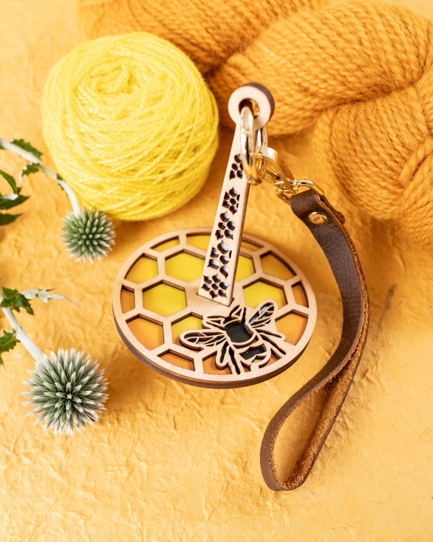 Honeybee Mini-Minder Knitting/Crochet Tool: Original Mini Minder