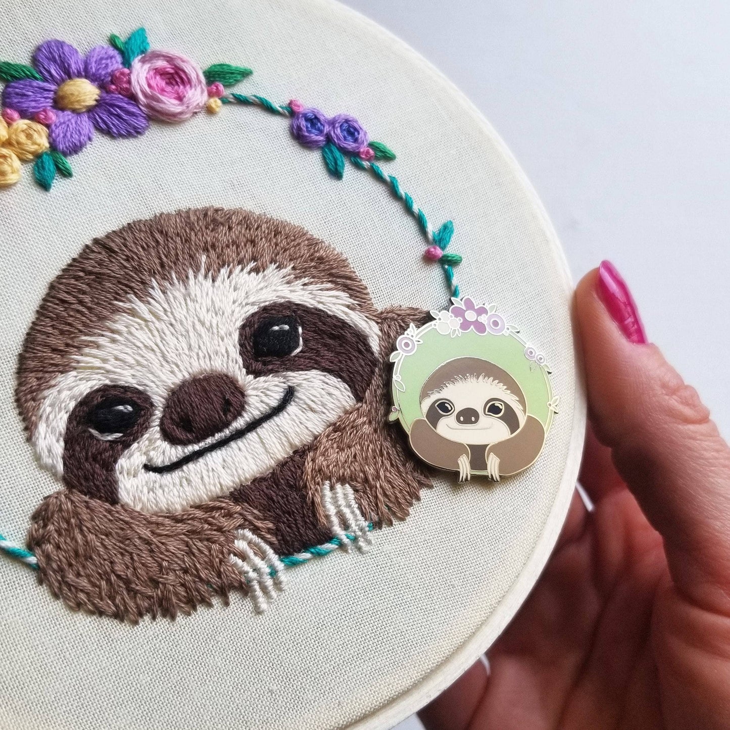Smiling Sloth Embroidery Kit - Jessica Long