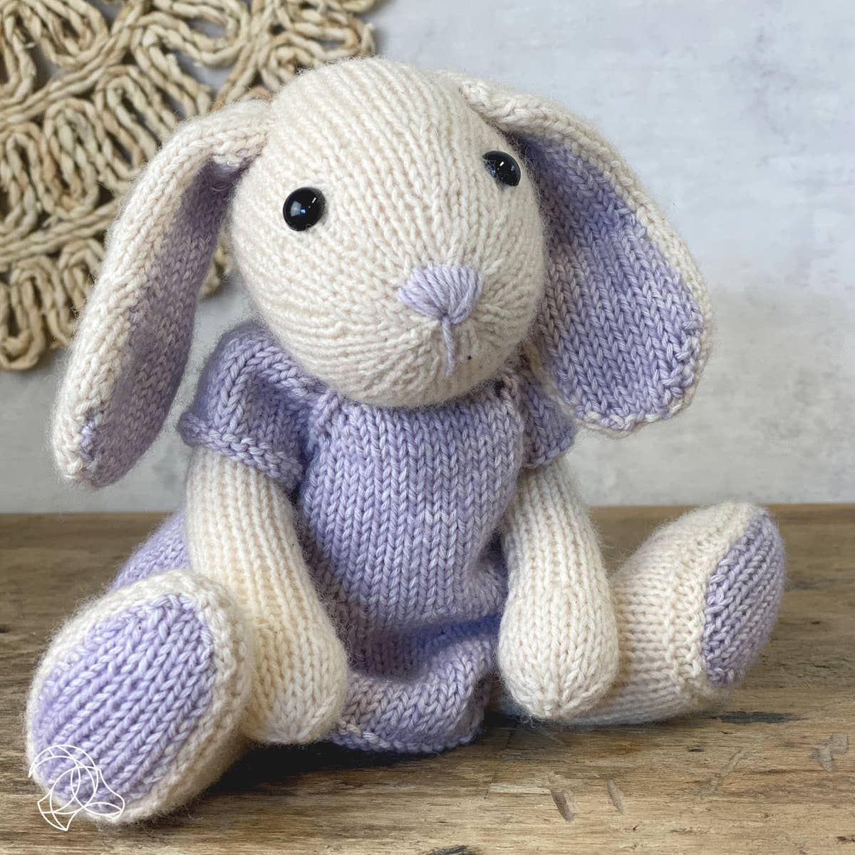 Chloe Hare - DIY Knitting Kit