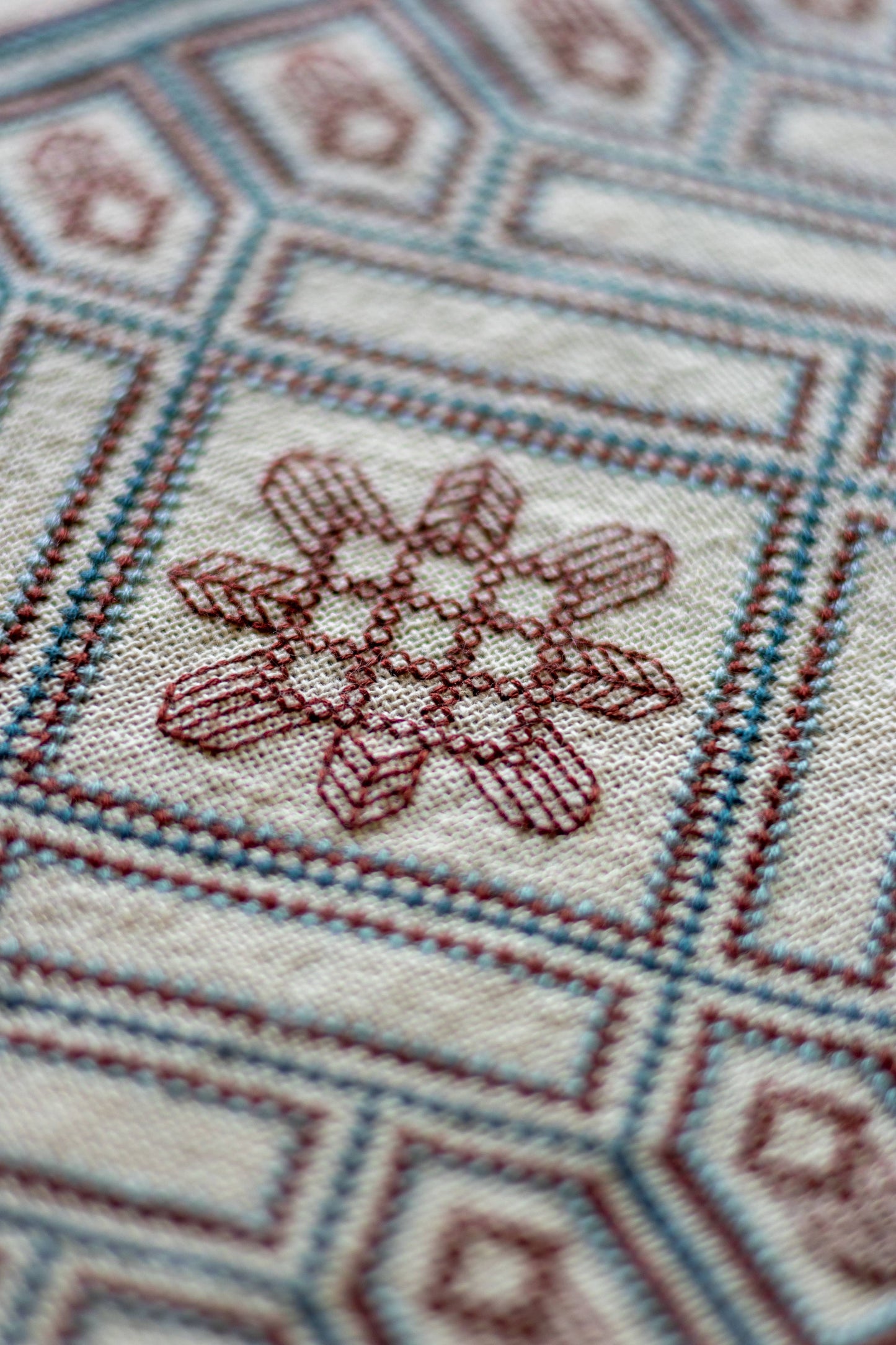 Oak Park Diamonds Cross Stitch Kit - Avlea Folk Embroidery