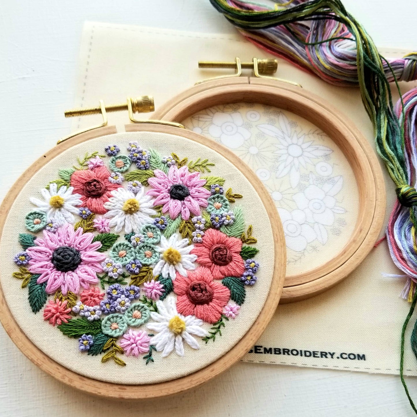 Wildflower Sampler Embroidery Craft Kit - Jessica Long