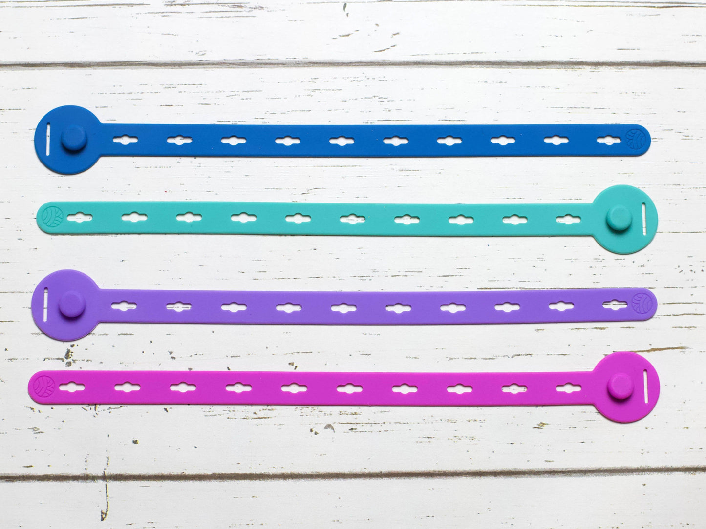 Colorful Yarn Belts | Knitting & Crochet Notions and Tools: Blue