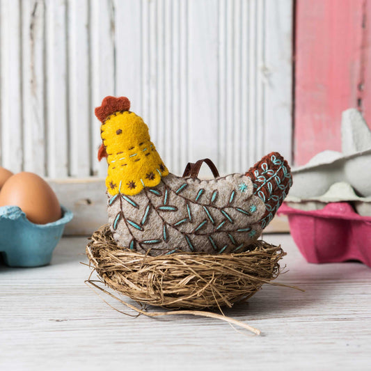 French Hen Felt Craft Mini Kit: English