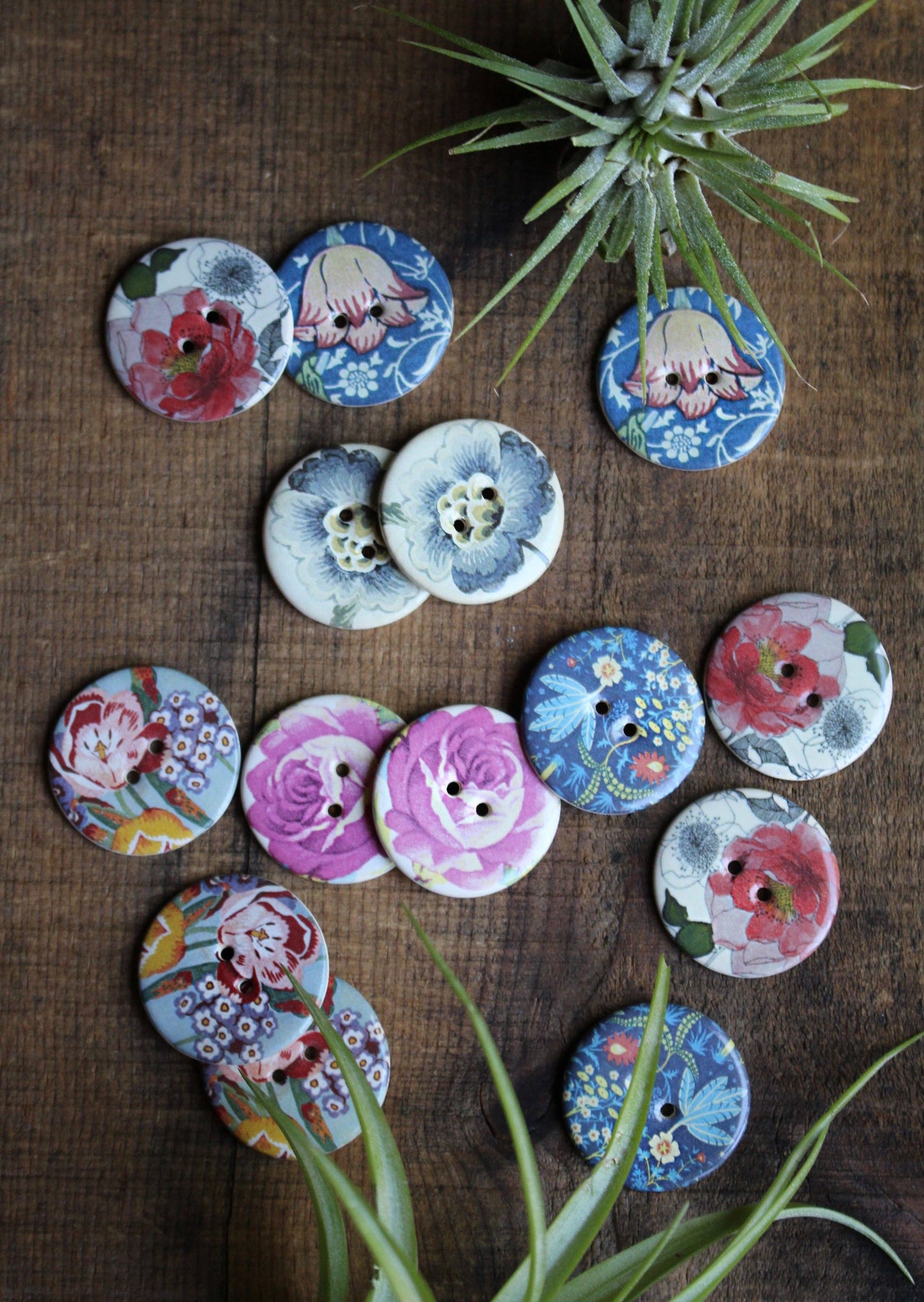 Vintage Florals Ceramic Buttons: Evening Garden