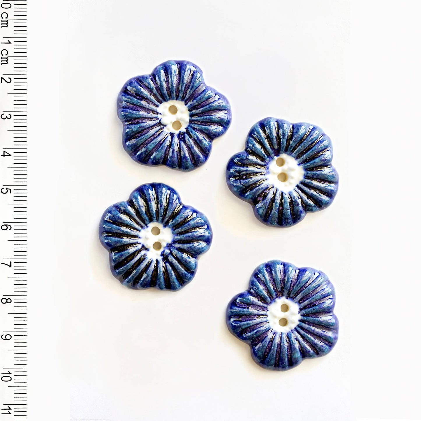L401 Blue Flower Handmade Sewing Buttons