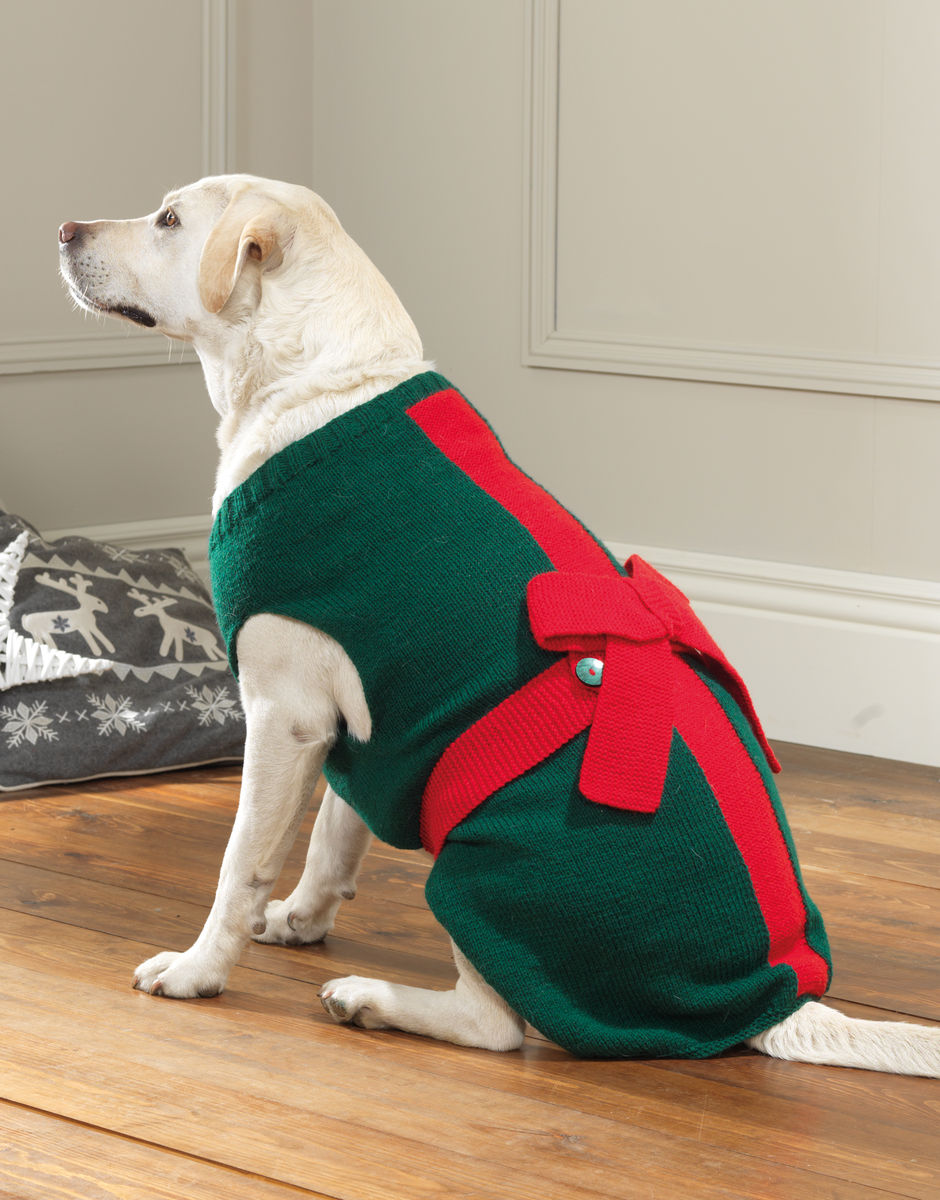 Sirdar Christmas Selection Book - More Than 20 Festive Favorites to Knit & Crochet