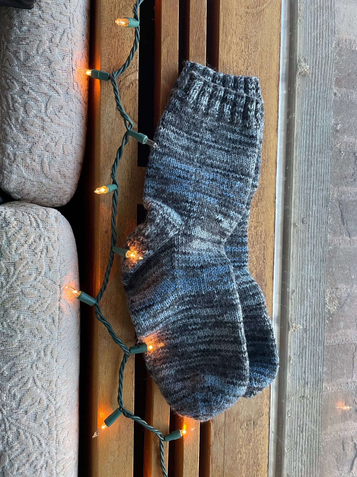 *CLASS: Beginner Socks TUESDAYS 9/12, 9/19, 9/26 3:30-5:00 pm