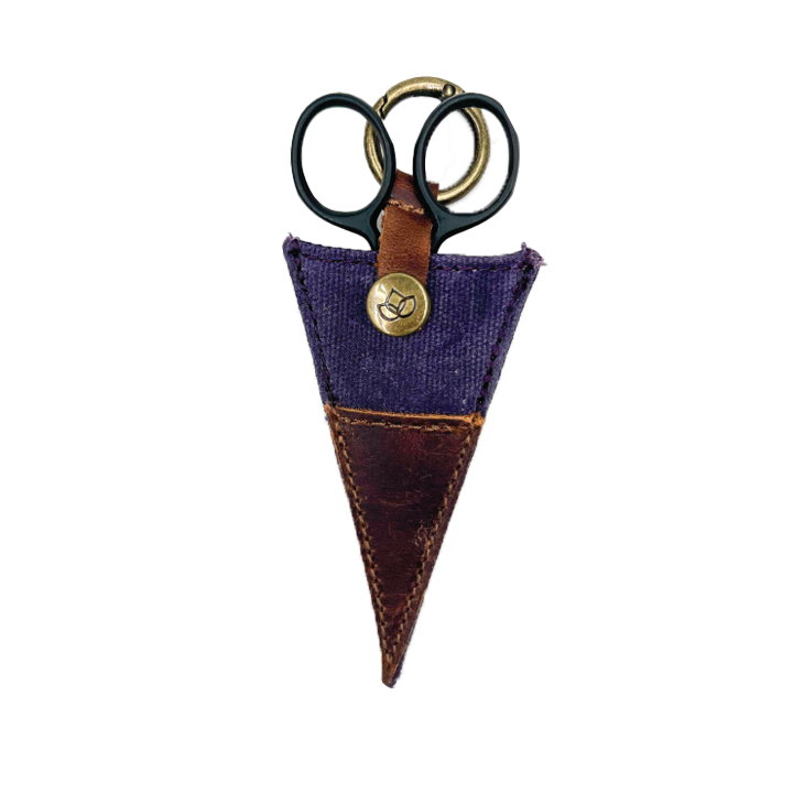 della Q Scissor Pocket