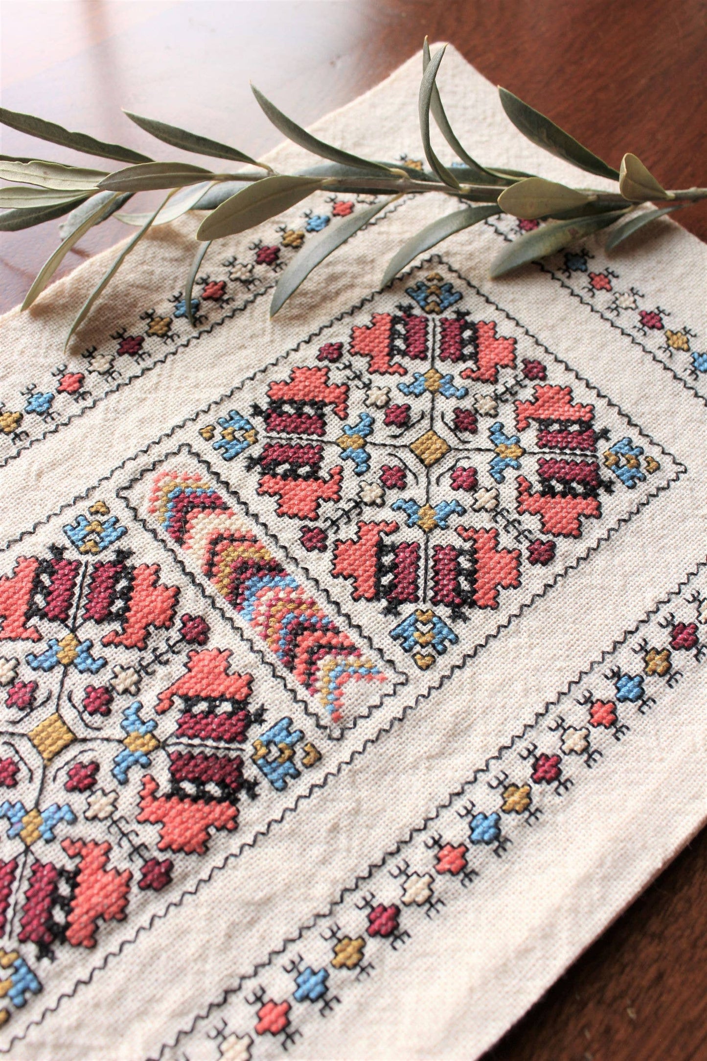 Cross Stitch Kit Despina’s Anemone Table Runner