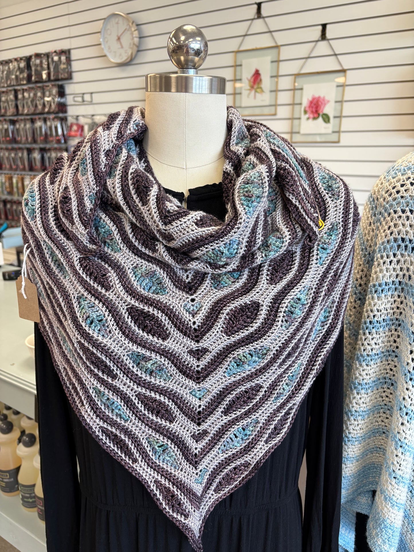 CLASS: Drop by Drop Shawl SATURDAY 6/20/26 1:00-4:00pm