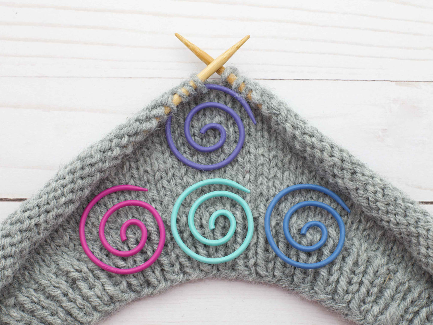 Pink Colorful Spiral Cable Needle | Knitting Notions Tools