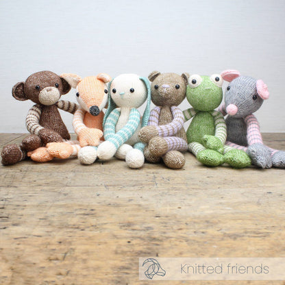 Esther Mouse - DIY Knitting Kit