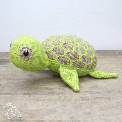 Ties Turtle - DIY Knitting Kit