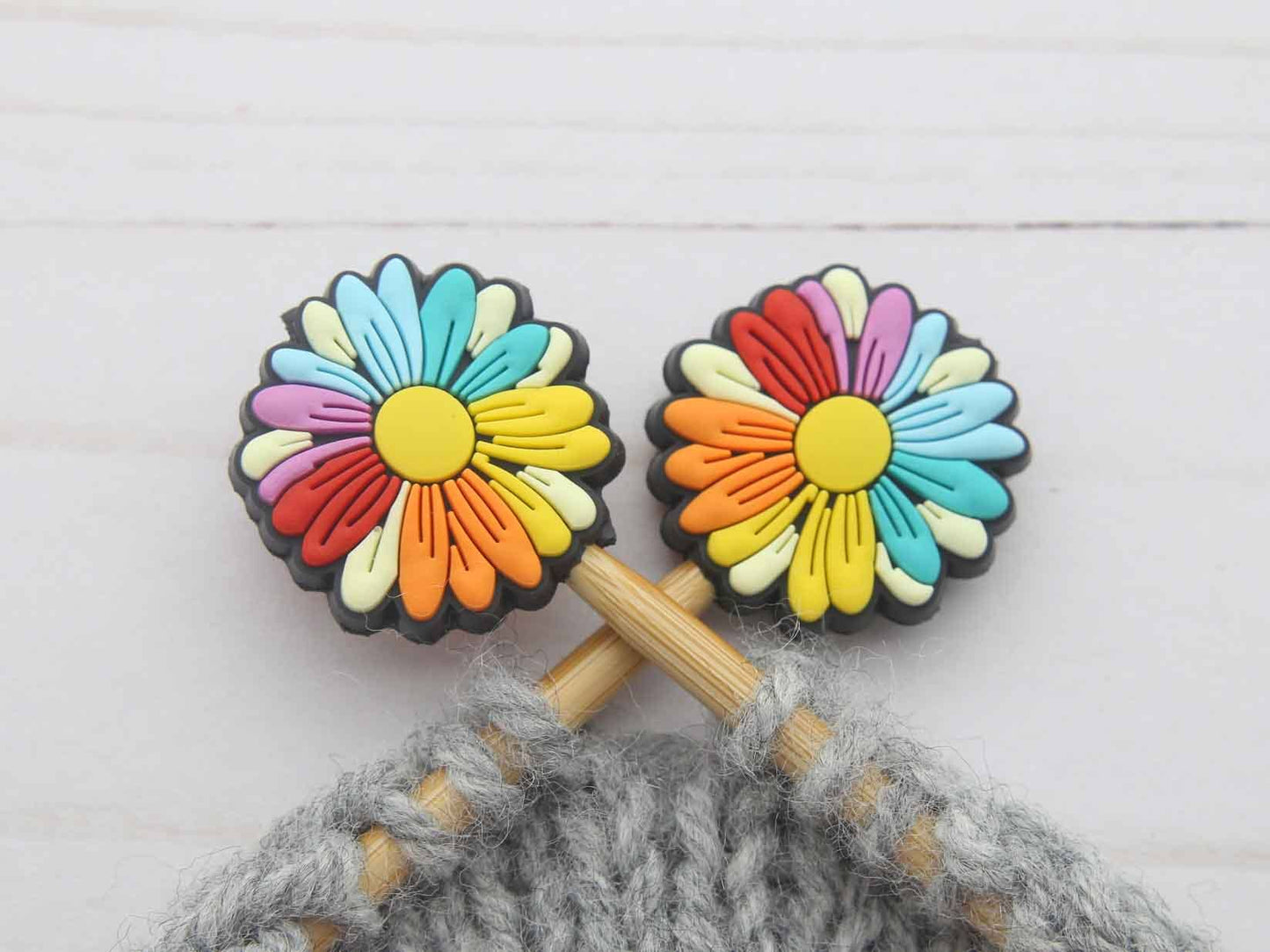 Colorful Daisy | Stitch Stoppers