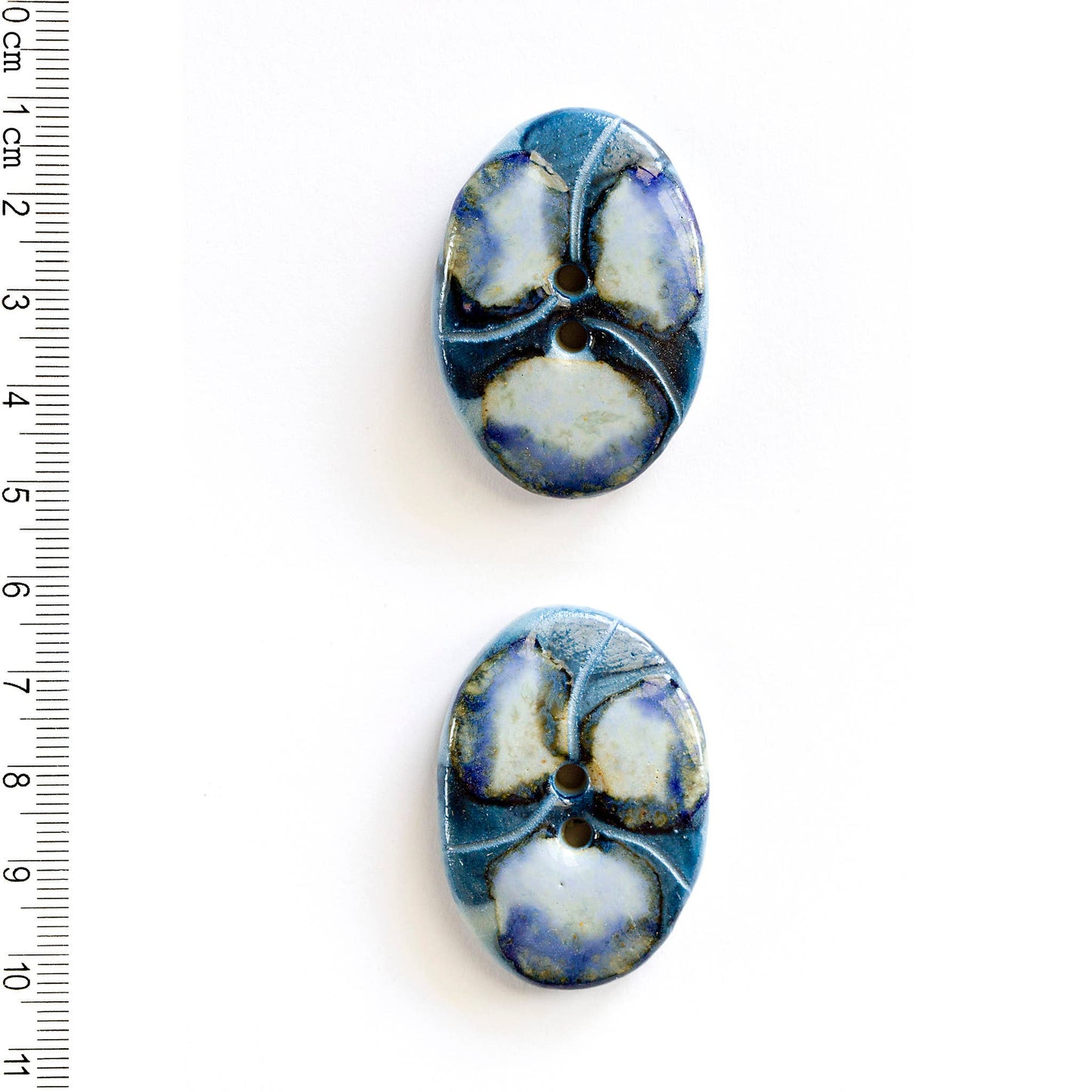 L512 Blue Oval Buttons