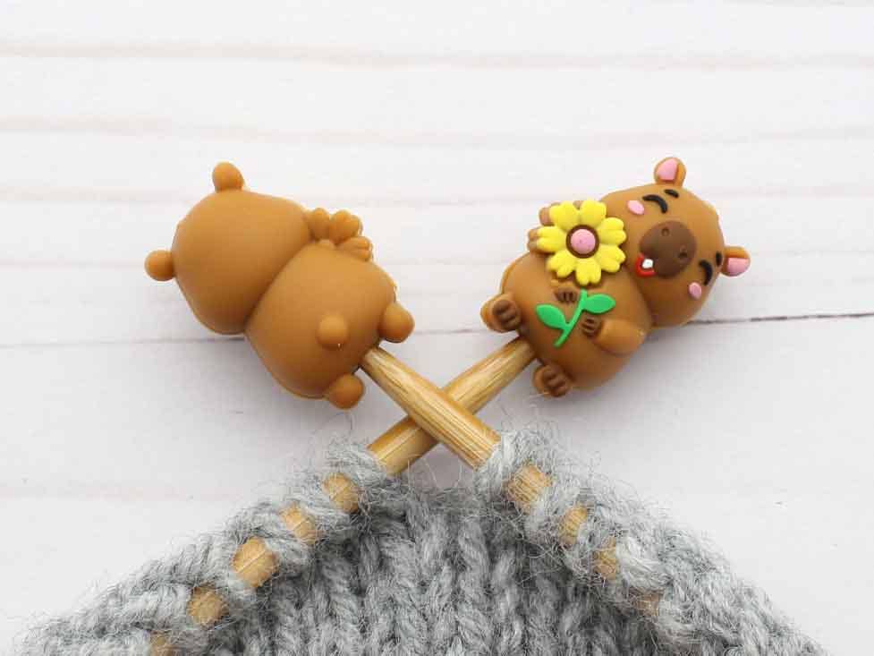 Daisy Capybara | Stitch Stoppers
