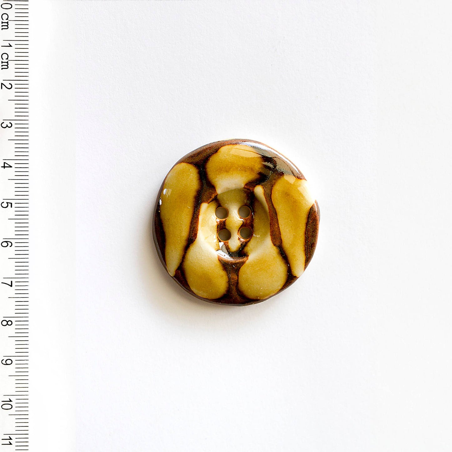 L329 Butterscotch Button