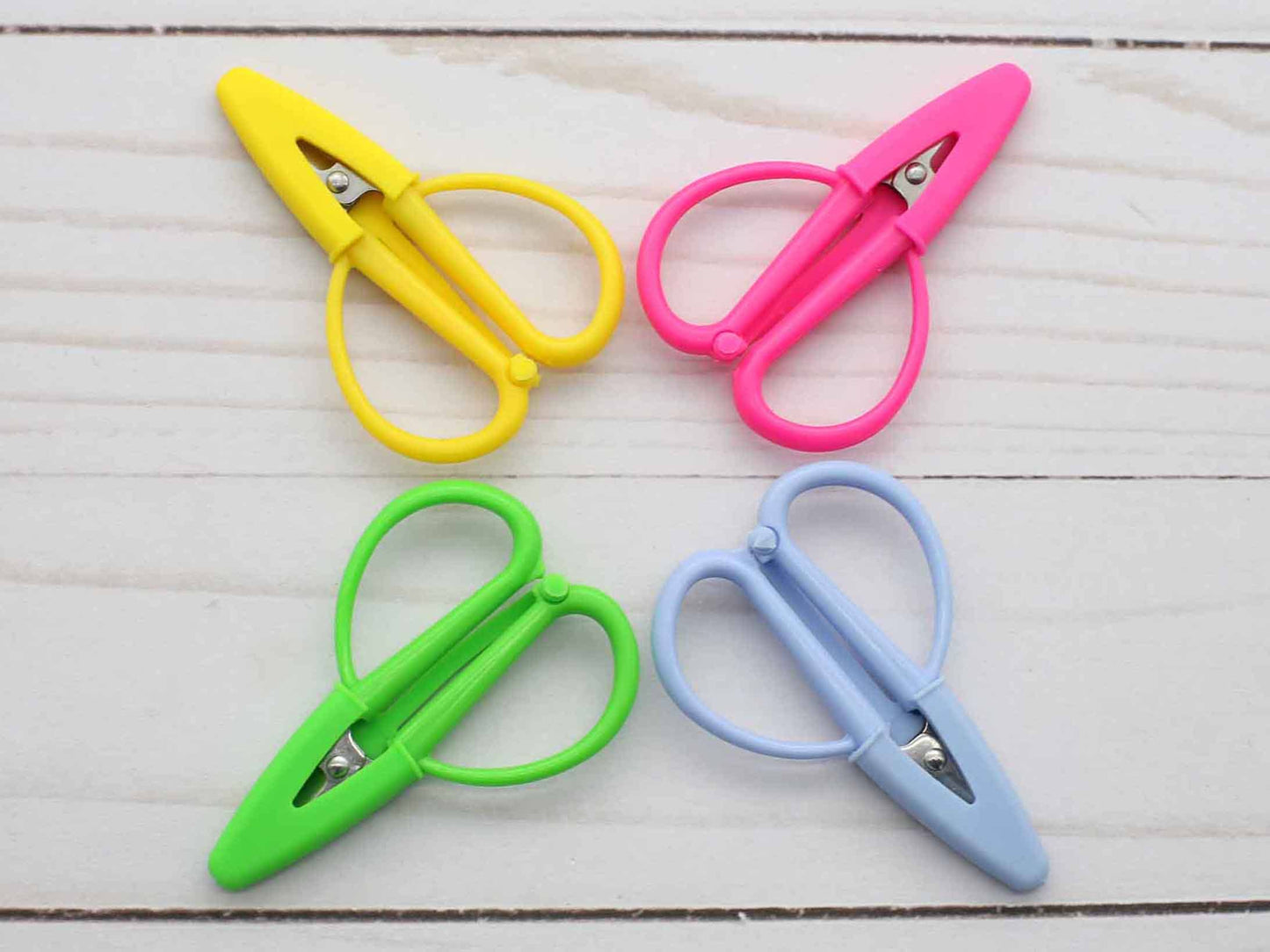 Mini Scissors: Yellow