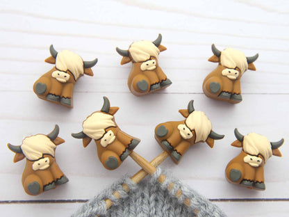 Happy Highland Cow | Stitch Stoppers