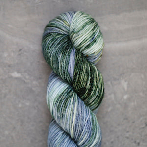 Madelinetosh Hue of the Moment - Twist Light