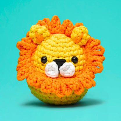 Sebastian the Lion Beginner Crochet Kit - The Woobles