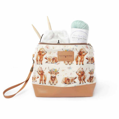 Maisy the Highland Cow Mini Trini Bag – Small Zippered Sock Project Bag