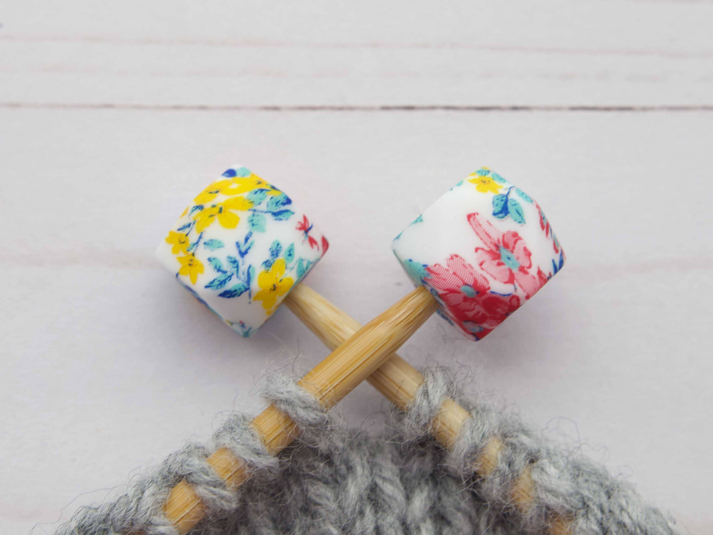 Cheerful Flowers Hexagon | Stitch Stoppers Knitting Notions