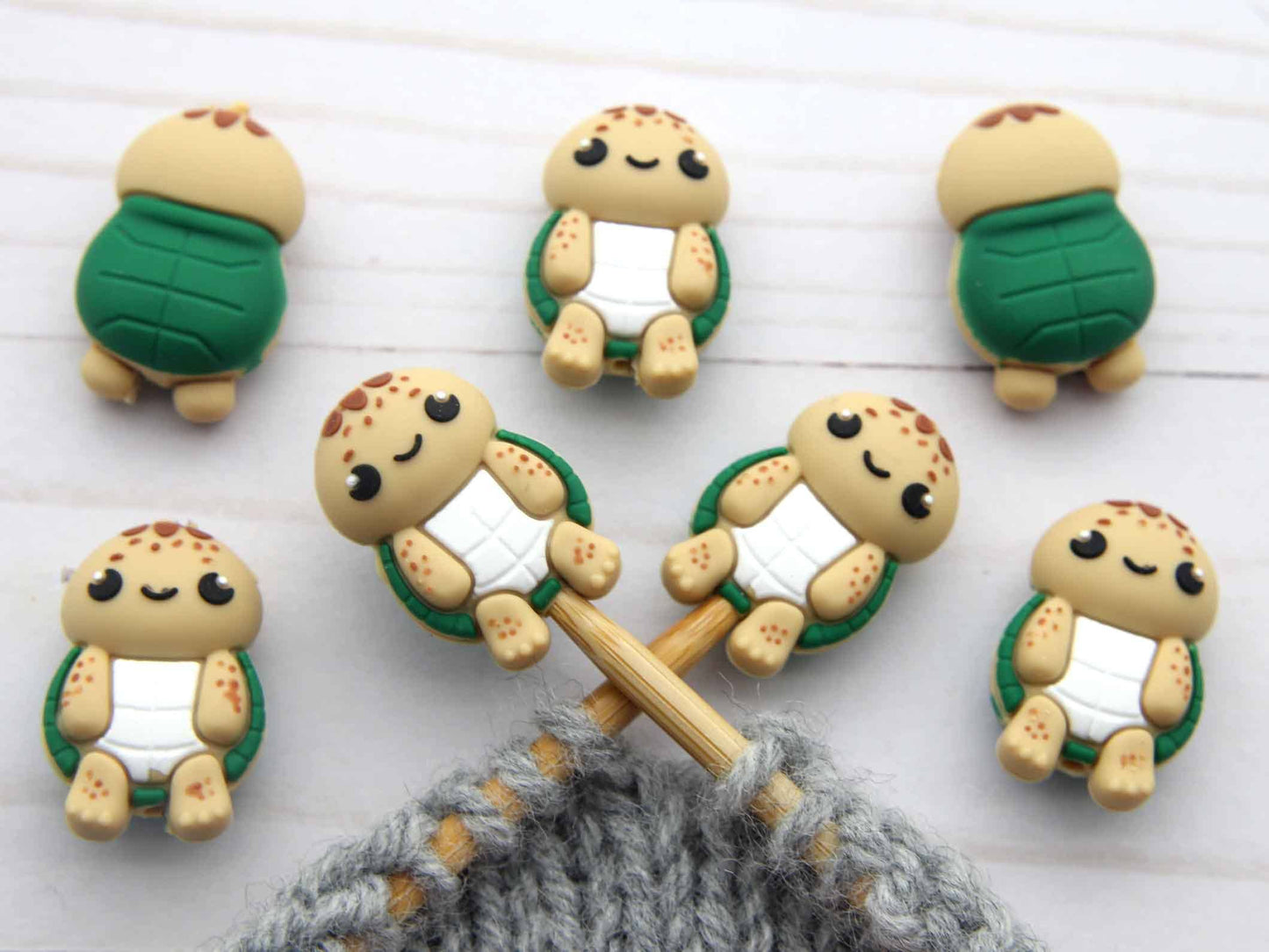 Chillin' Turtle | Stitch Stoppers
