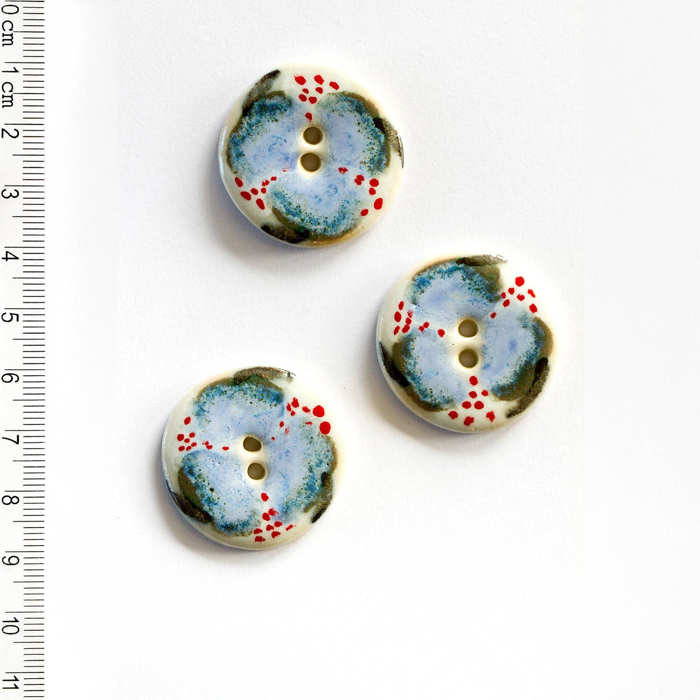 L419 Floral Buttons