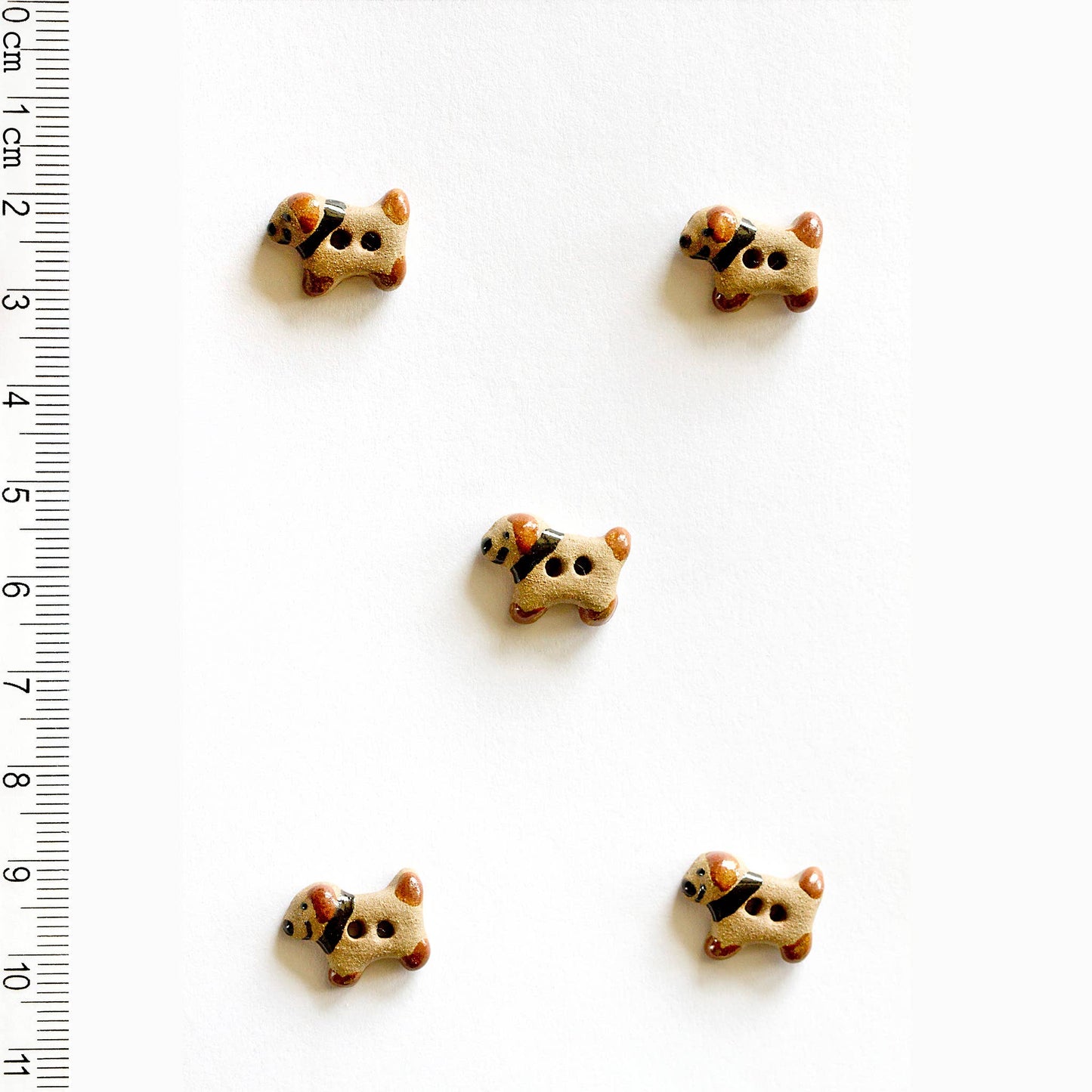 L540 Puppy Dog Buttons