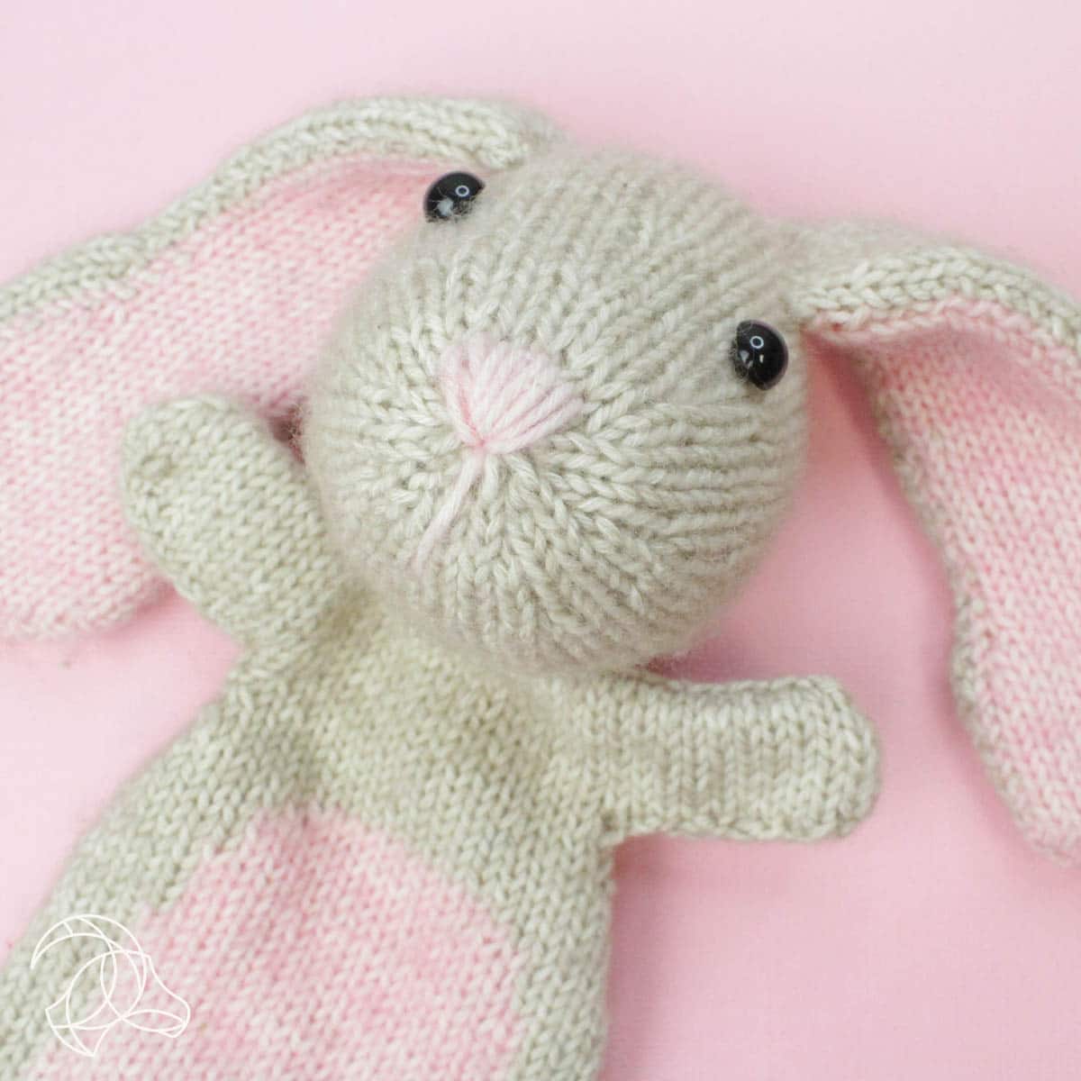 Doutze Rabbit - DIY Knitting Kit
