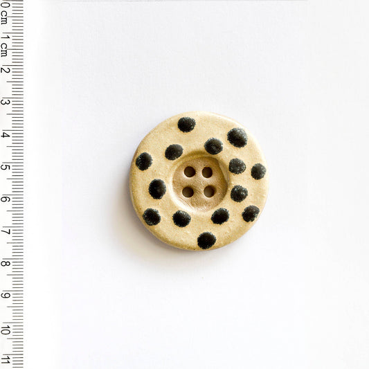 L331 Dot Pattern Button