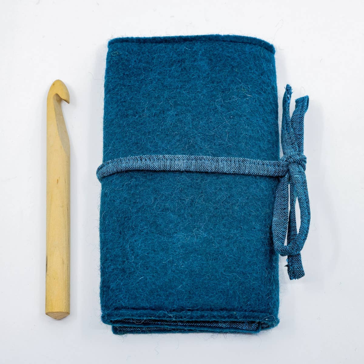 Crochet Hook Case | Felt Organizer | Fibres of Life