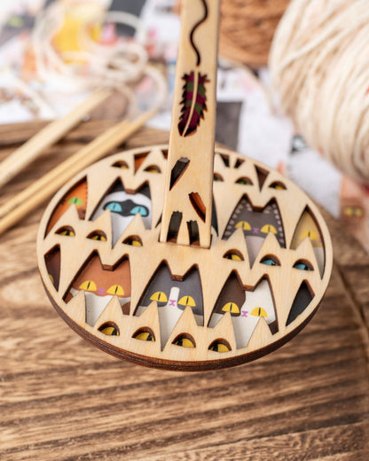Meowsome Mini Minder for Knitting/Crochet: Original Mini Minder