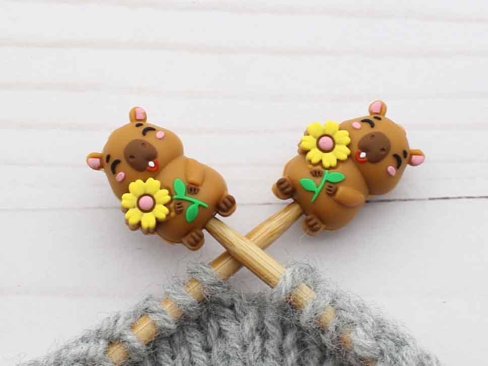 Daisy Capybara | Stitch Stoppers