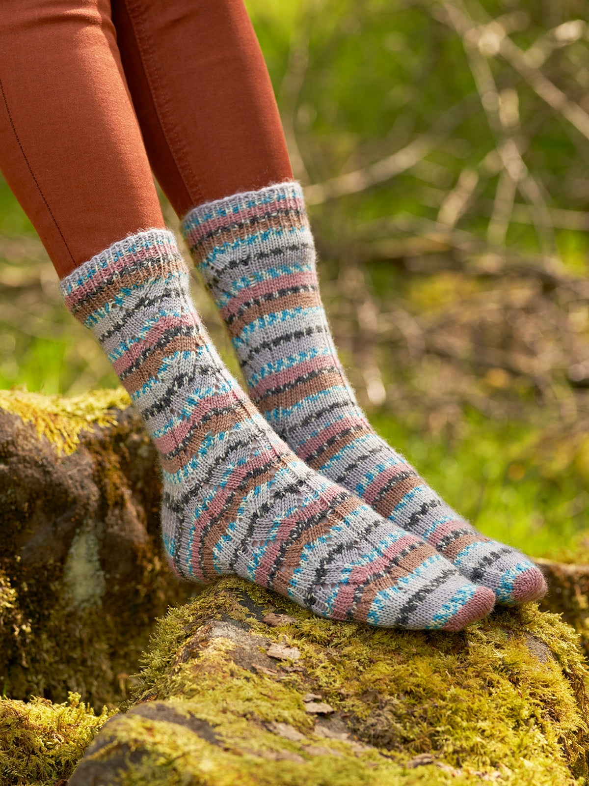 Along the Riverbank Book - Four Country Bird Sock Designs by West Yorkshire Spinners