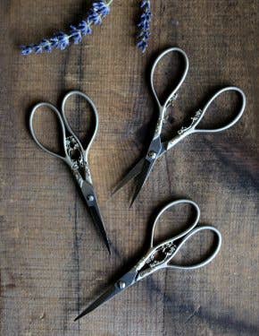 Floral Teardrop Scissors - Antique Silver